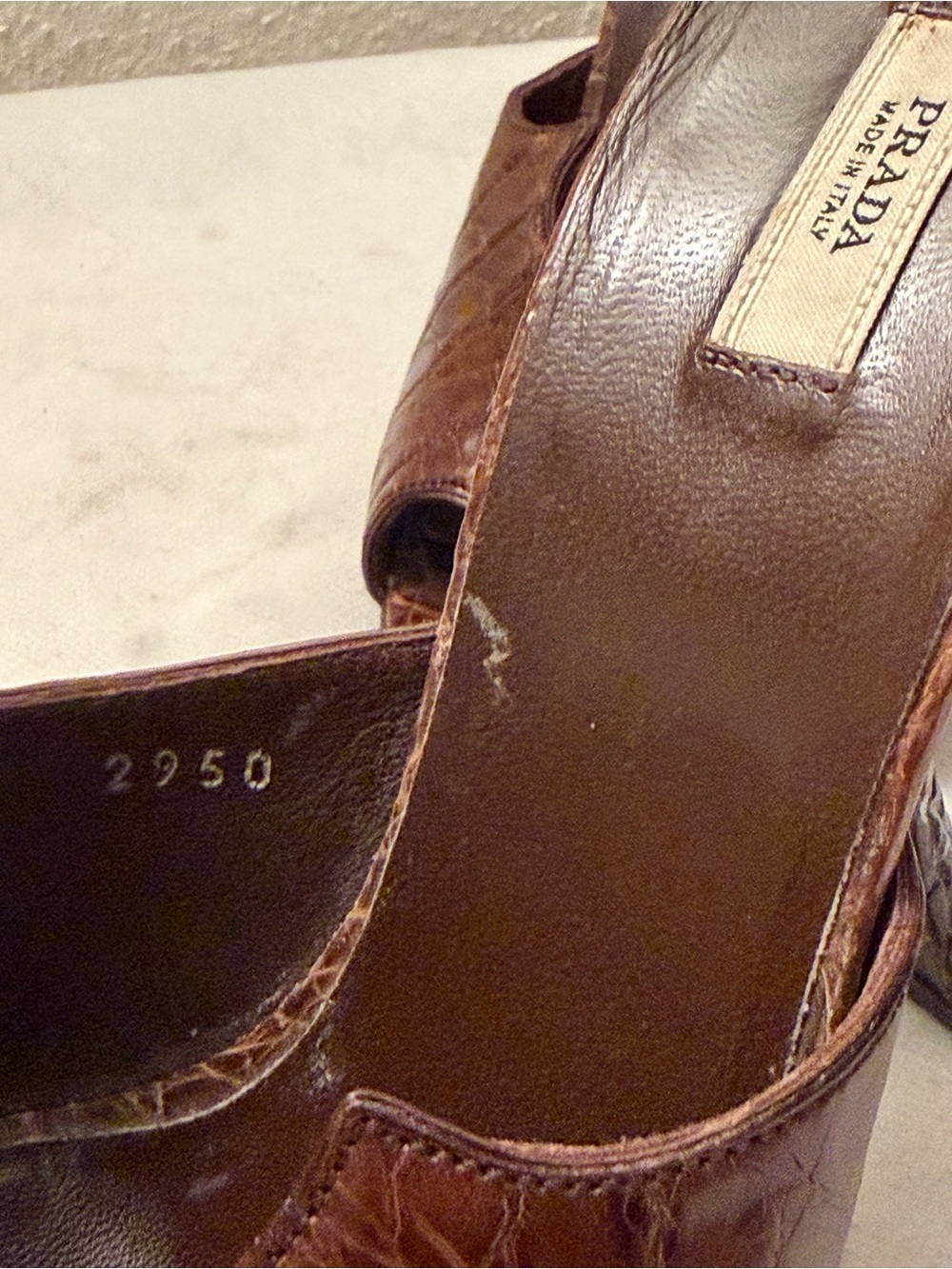 Prada Brown Croc-Embossed Open-Toe Mule Slides, pre-owned, SZ8.5 - Picture 15 of 16